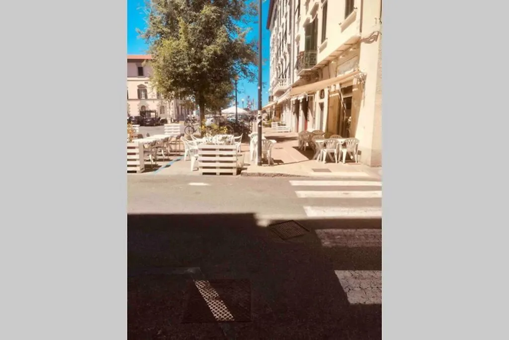 Sweet Apartment Fronte Mare - Livorno 0*,  Italy