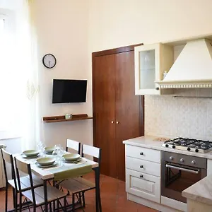  Apartment Leghorn - Centro & Mare -