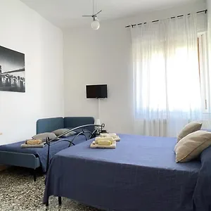 Bed & Breakfast Accogliente Casa, Livorno